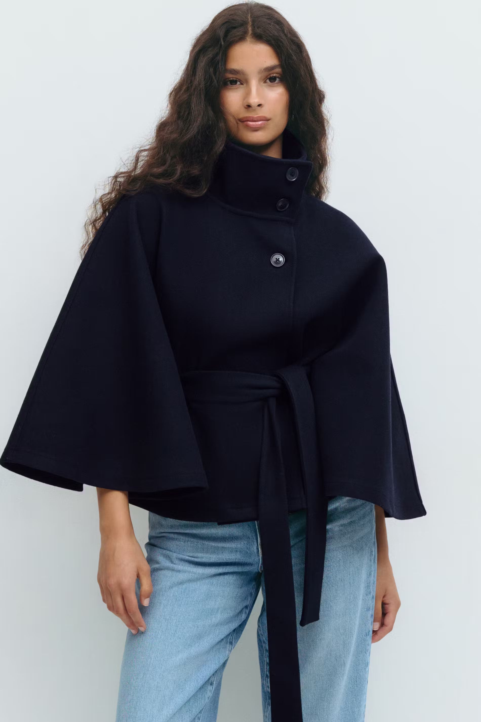 Loreza Cape Coat | Elegant Women’s Coat with Belt & High Collar