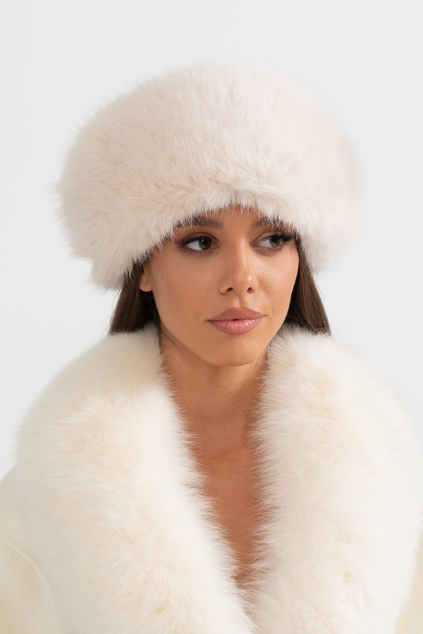 MIRELLE™ – Chic Faux Fur Winter Hat