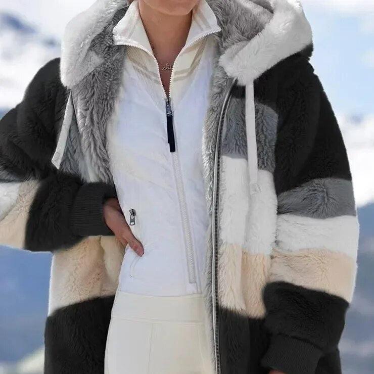 Amara™ | Cozy Hooded Winter Coat